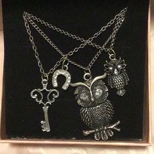 Silver tone 3 strand owl necklace